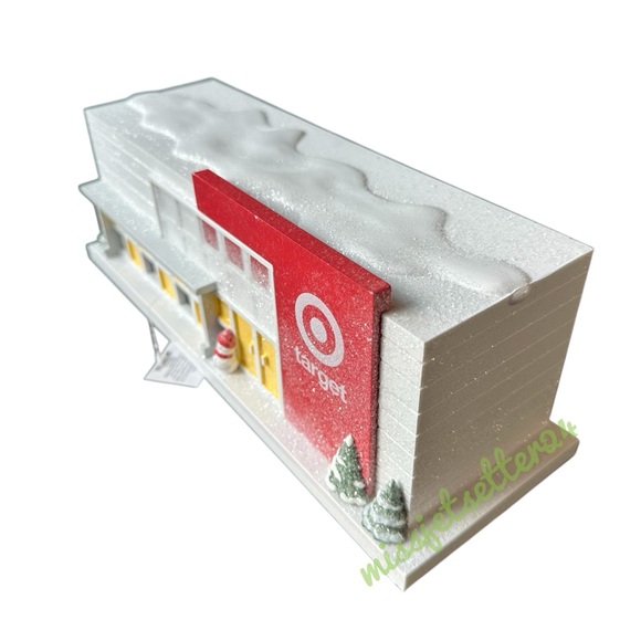 NWT Target Bullseye Playground Christmas 2023 Light Up LED Village Targe… - Picture 2 of 6